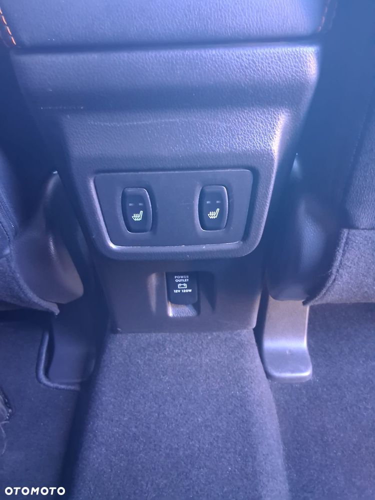 Mitsubishi Eclipse Cross - 10