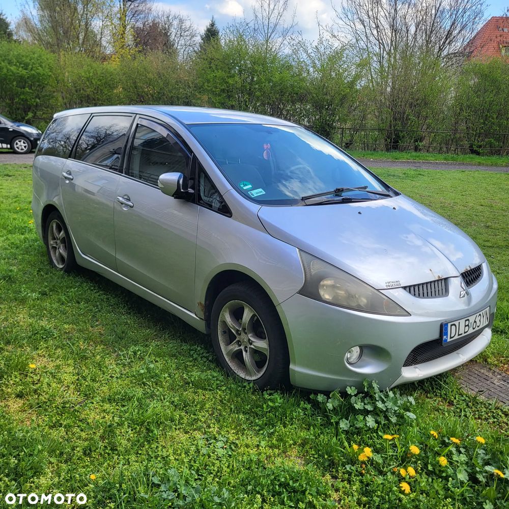 Mitsubishi Grandis 2.4 Motion - 1