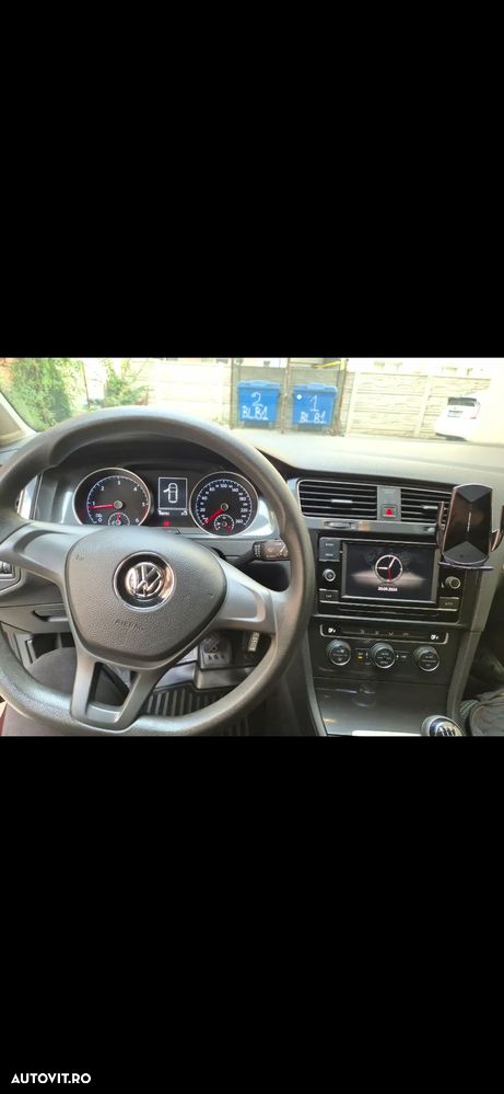 Volkswagen Golf 1.6 TDI Trendline - 11