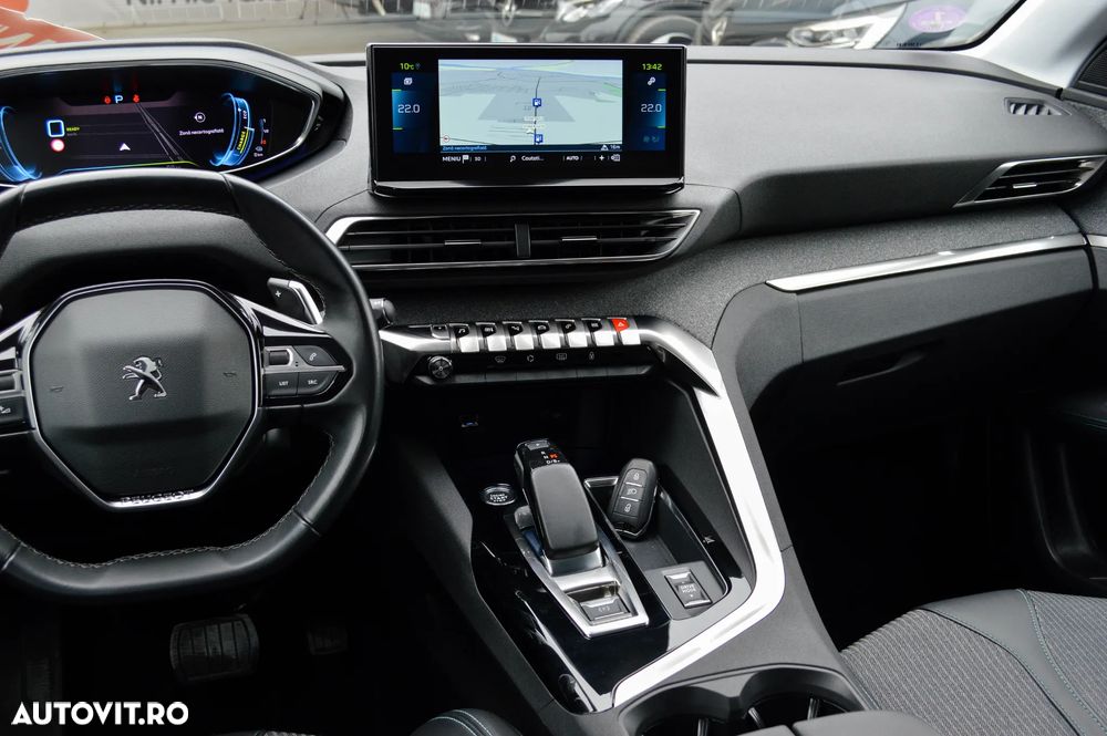 Peugeot 3008 225 e-EAT8 Allure Pack - 31