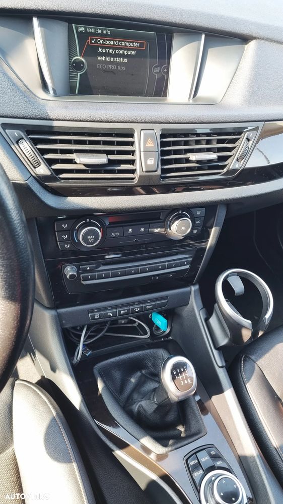 BMW X1 xDrive18d - 15