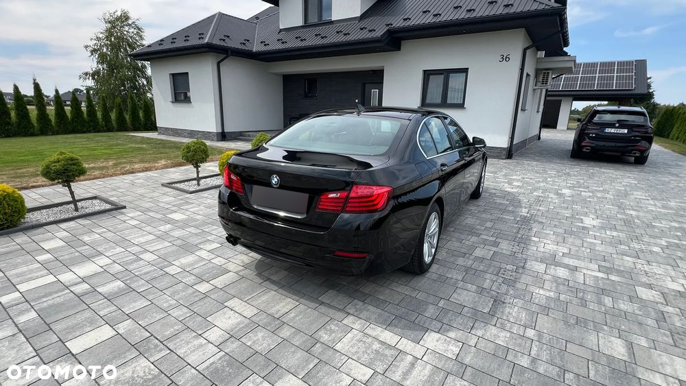 BMW Seria 5 518d - 3