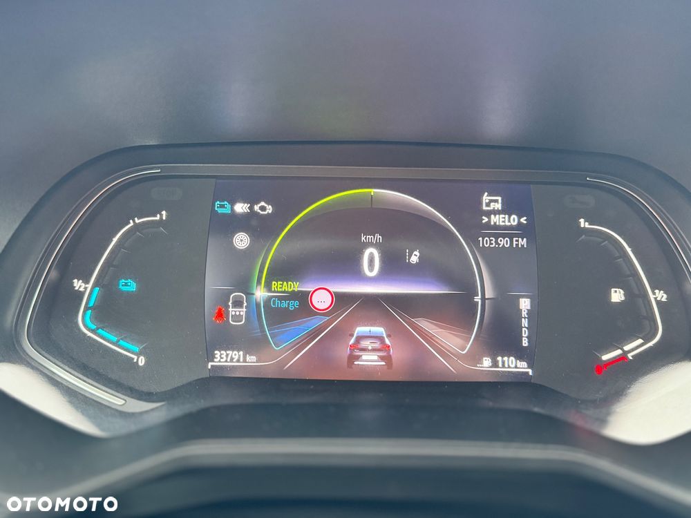 Renault Clio E-TECH 140 INTENS - 11