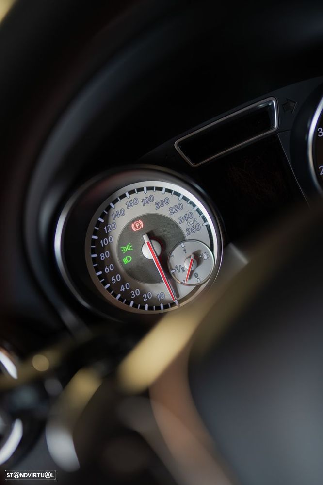 Mercedes-Benz GLA 180 d AMG Line Aut. - 29