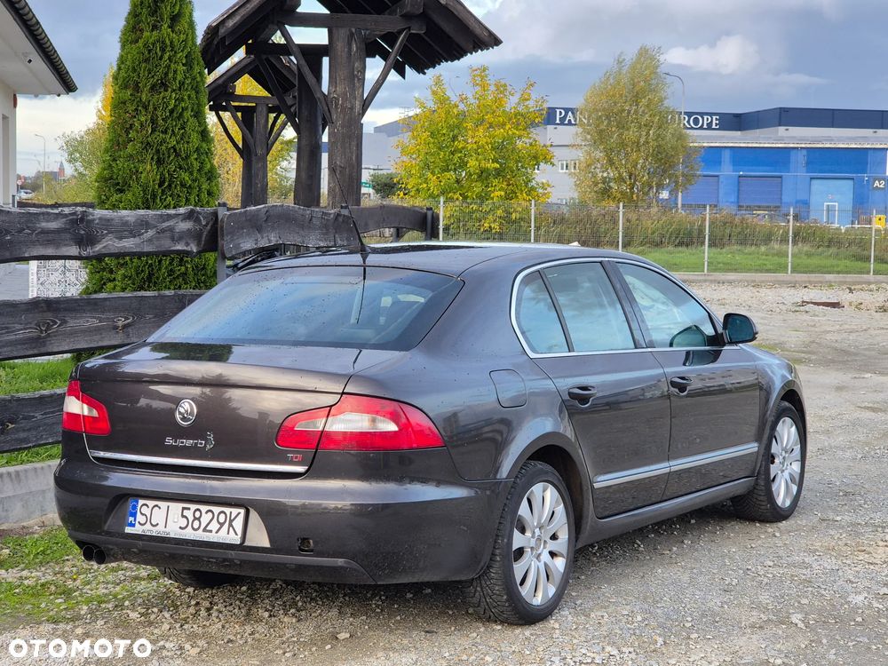 Skoda Superb - 4
