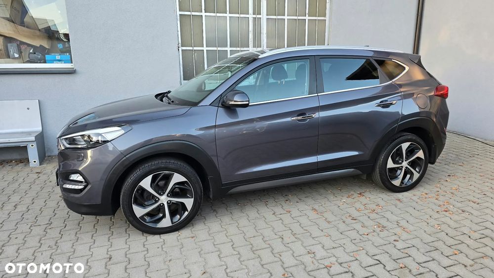 Hyundai Tucson 2.0 CRDI Comfort 4WD - 11