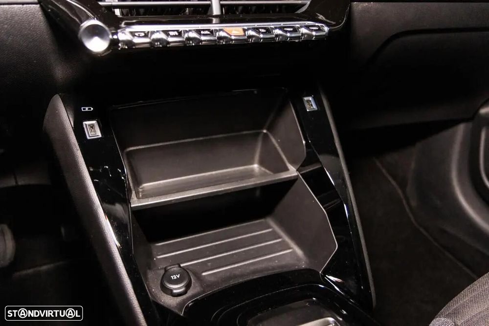 Peugeot e-208 50 kWh Active Pack - 37
