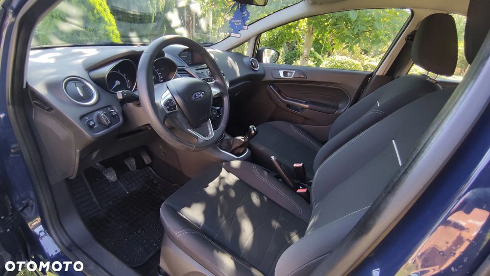 Ford Fiesta - 21