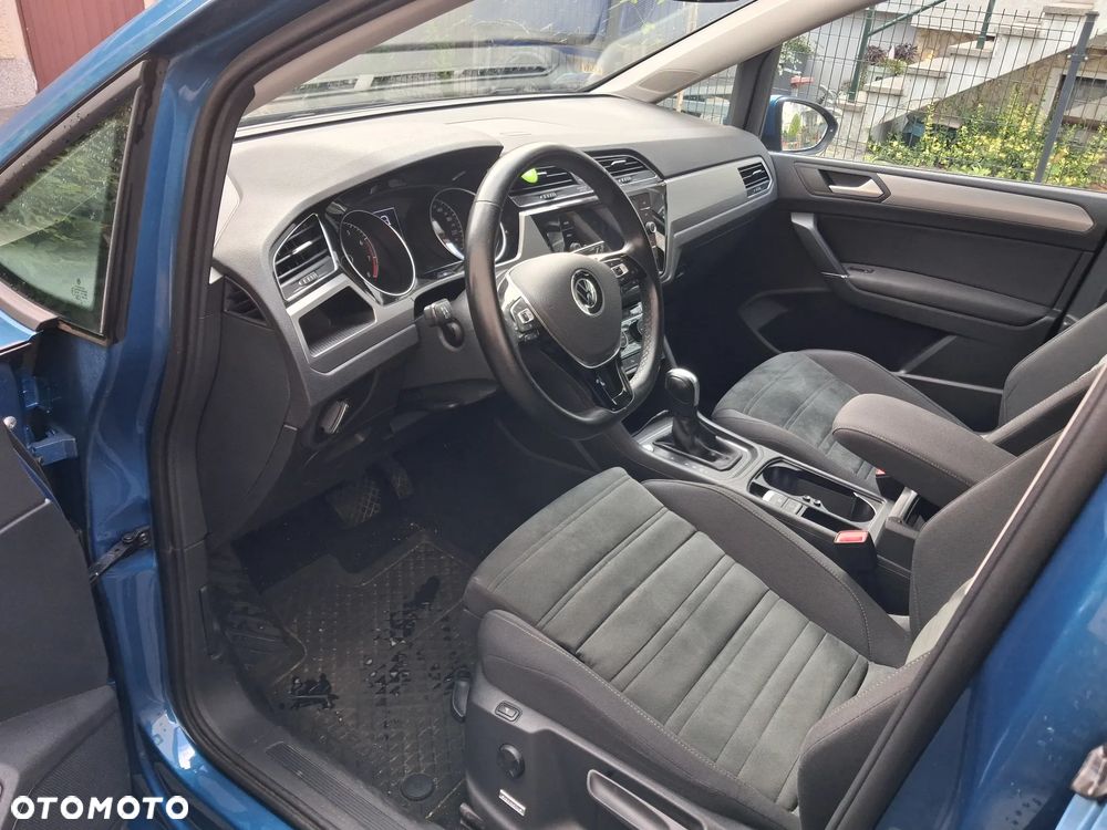 Volkswagen Touran 1.5 TSI EVO Comfortline DSG - 5