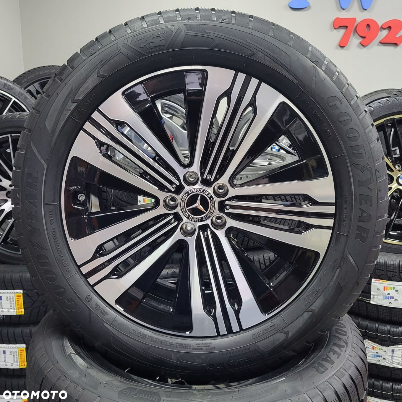Zimowe 20 ORYGINAŁ MERCEDES EQS SUV 296 NOWE - 2