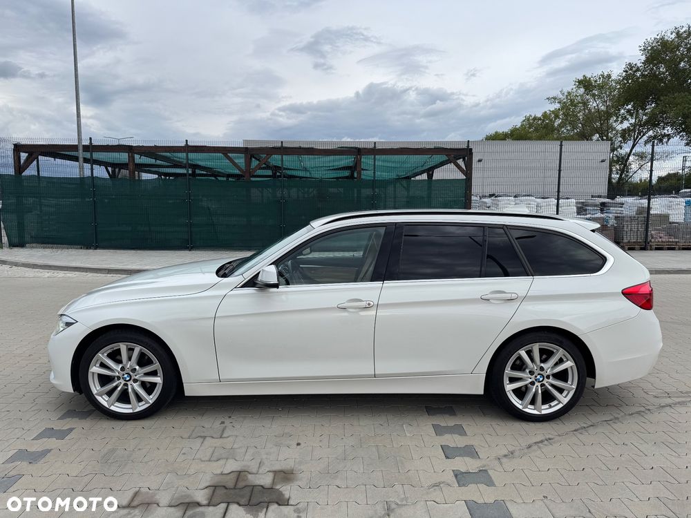 BMW Seria 3 320d Luxury Line - 2