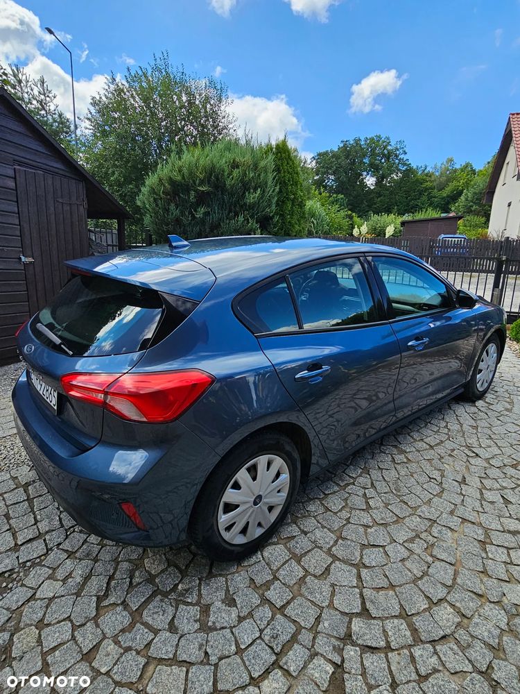 Ford Focus 1.0 EcoBoost Trend Edition - 3