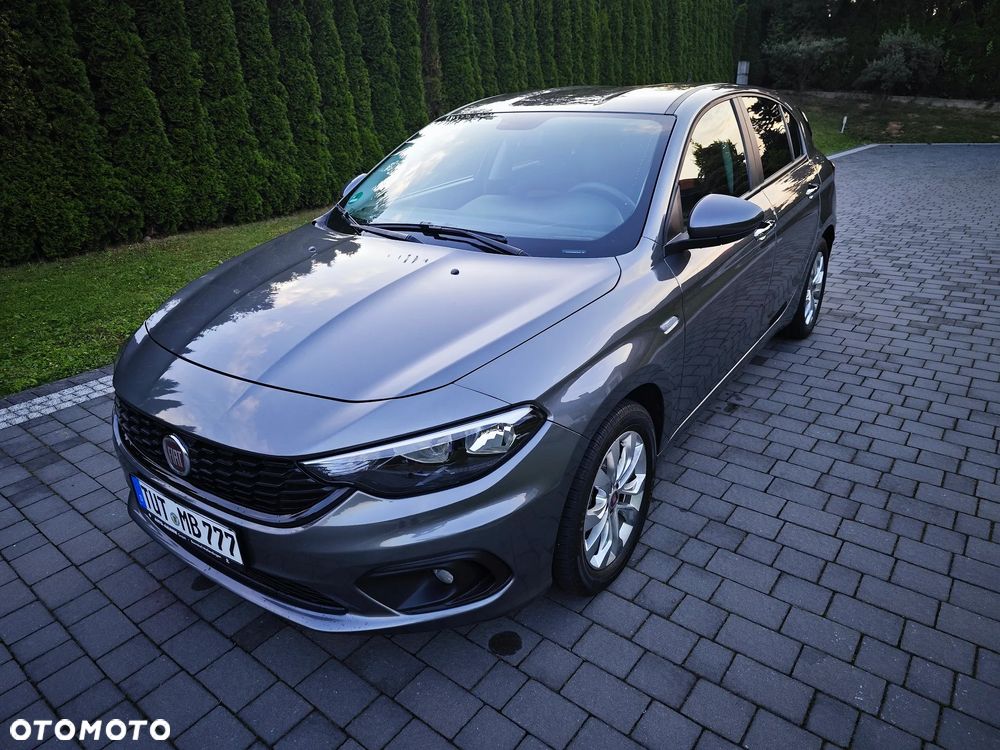 Fiat Tipo 1.4 T-Jet Lounge - 1