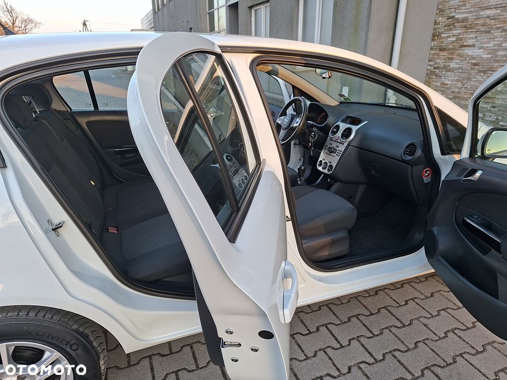 Opel Corsa 1.2 16V Color Edition - 15