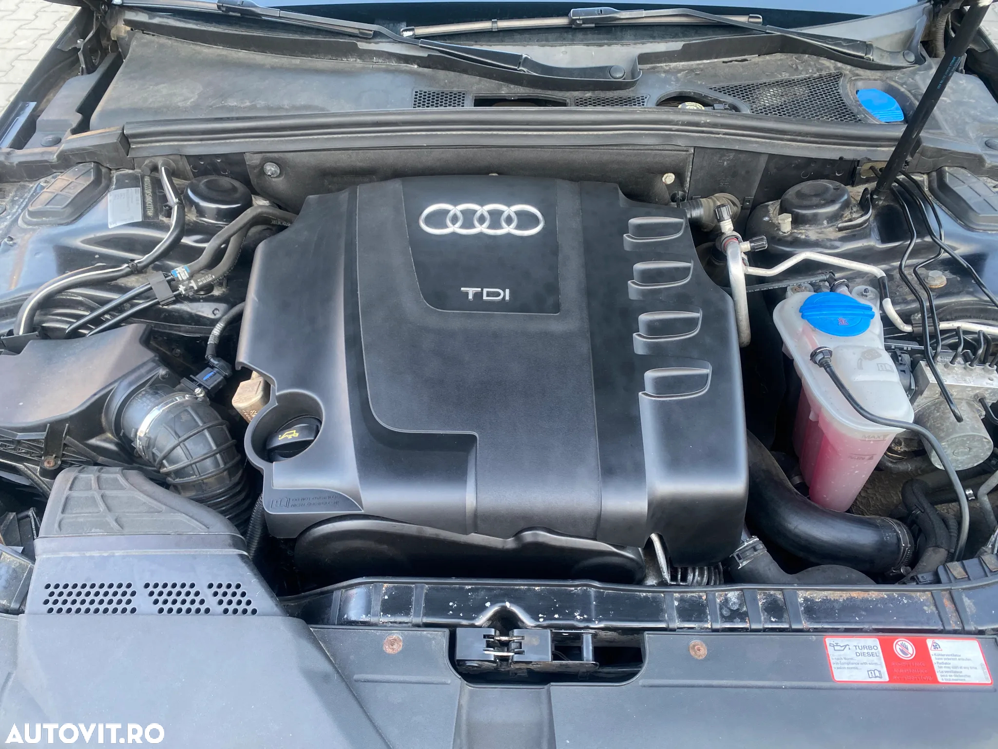 Audi A4 2.0 TDI DPF S line Sportpaket - 21