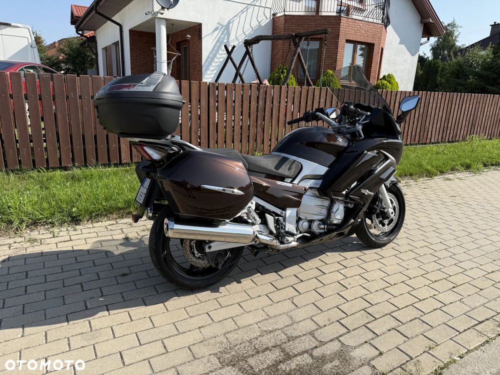 Yamaha FJR - 7