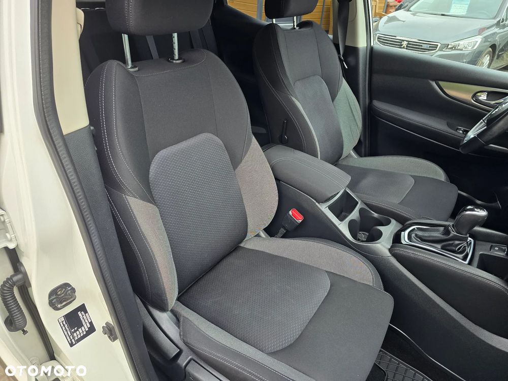 Nissan Qashqai - 15