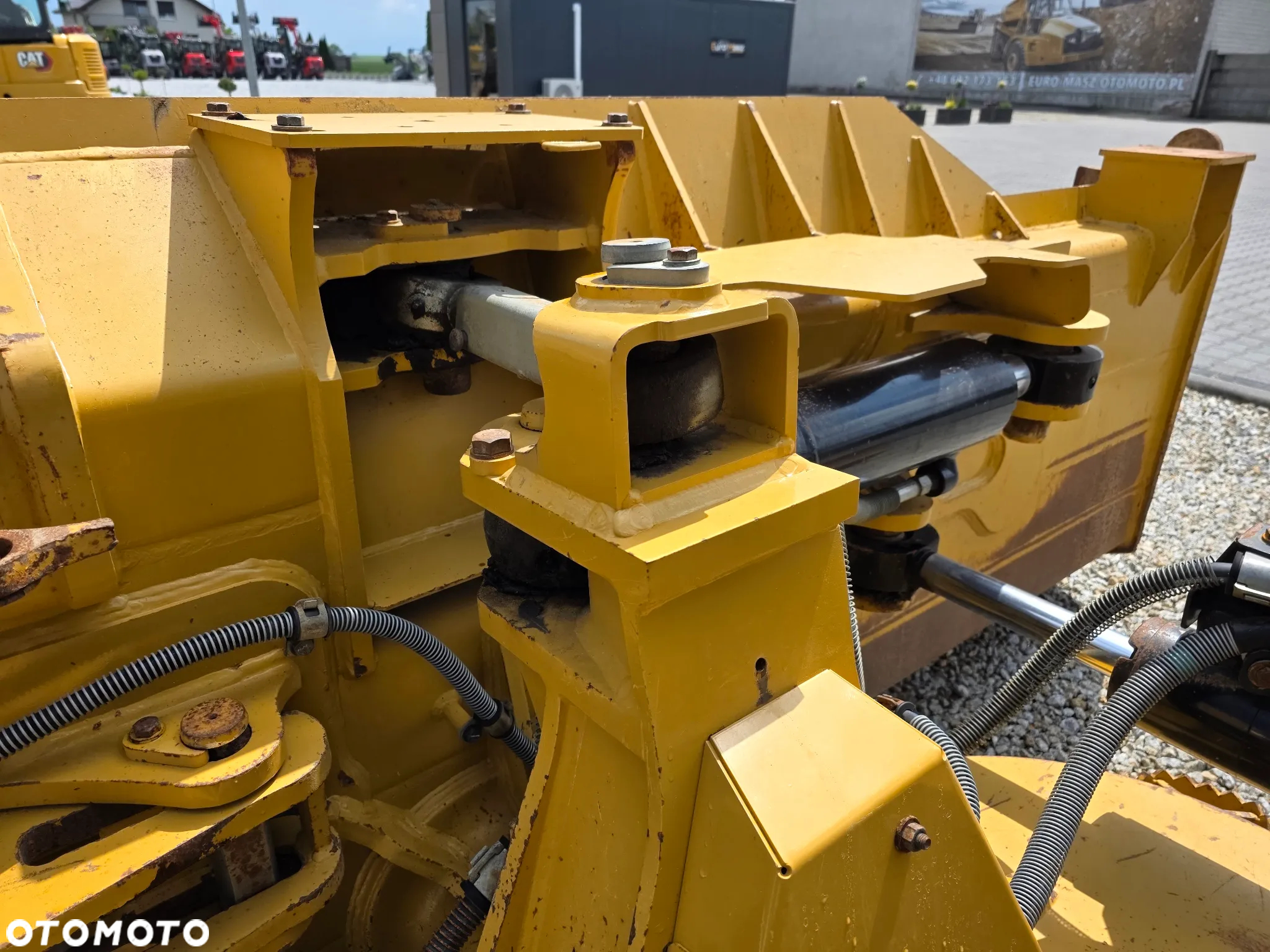 Caterpillar Caterpillar D6N LGP, 2017 ROK, PODWOZIE 80% DOBRE - 14