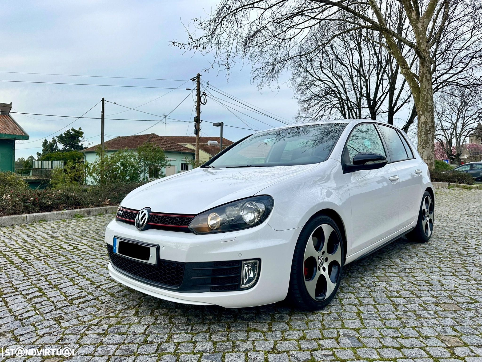 VW Golf 2.0 GTI DSG - 1