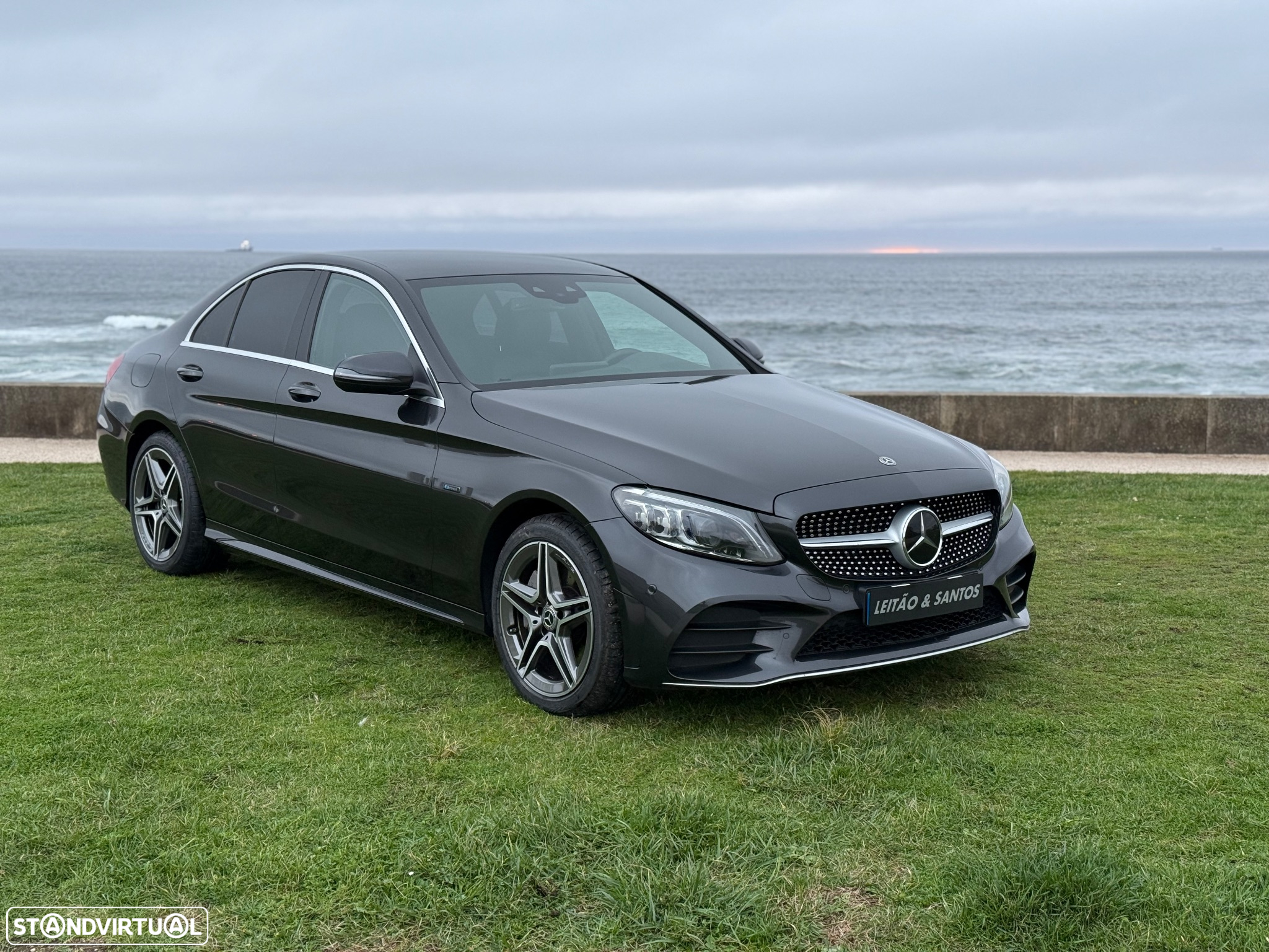 Mercedes-Benz C 300 de AMG Line - 51