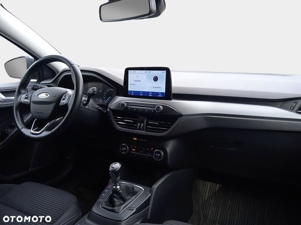 Ford Focus 1.0 EcoBoost Titanium Style - 30