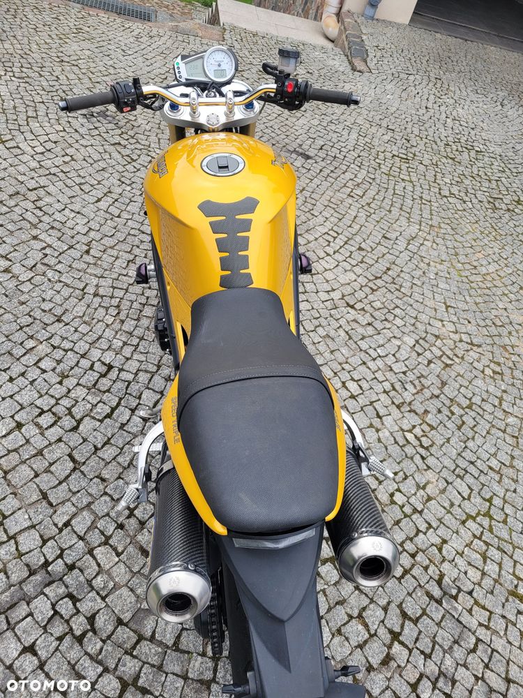 Triumph Speed Triple - 4