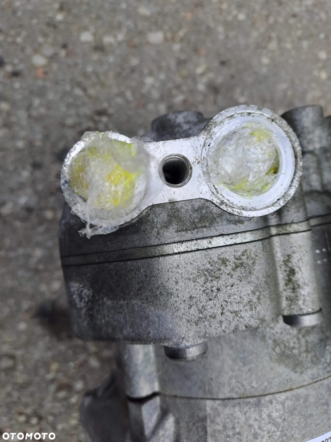 Opel Astra J IV sprężarka kompresor klimatyzacji Delphi 13271266 - 2
