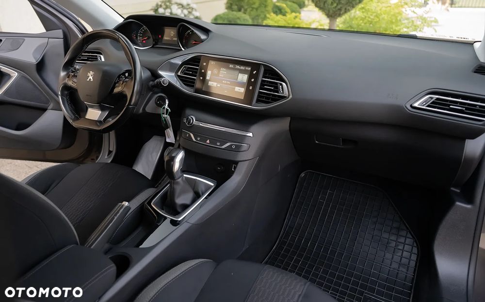 Peugeot 308 PureTech 110 Stop & Start Style - 28