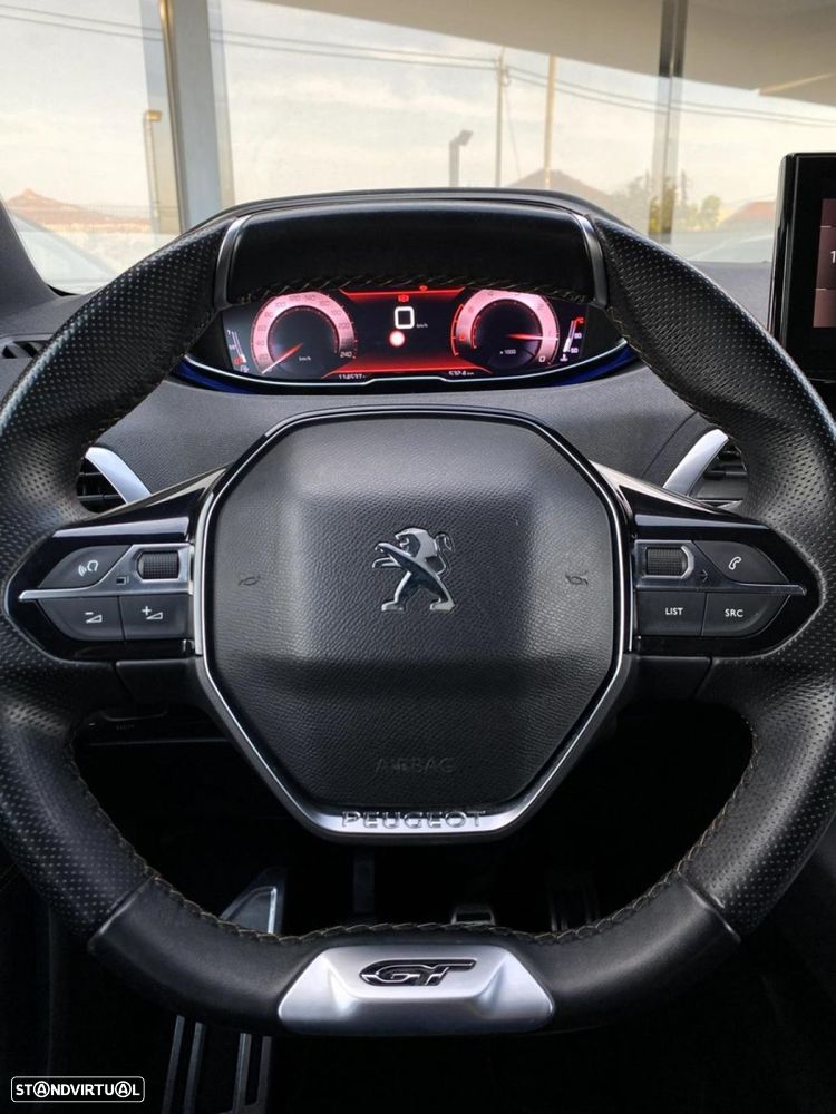 Peugeot 3008 1.5 BlueHDi GT - 32