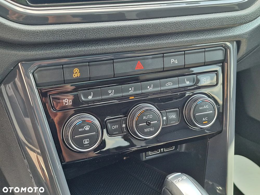 Volkswagen T-Roc 2.0 TDI SCR 4MOTION DSG Style - 17