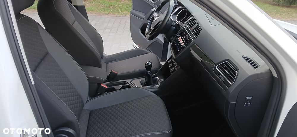Volkswagen Tiguan 2.0 TDI SCR Join - 12