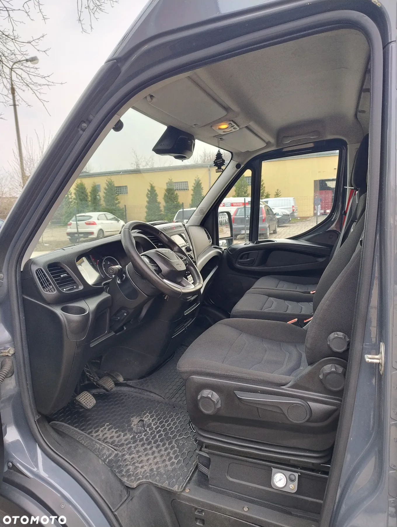 Iveco DAILY 35S18 3.0 - 9