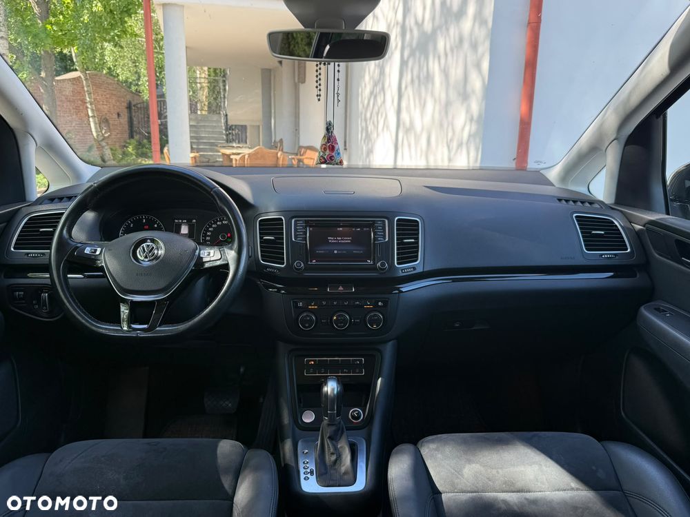 Volkswagen Sharan 2.0 TDI DSG (BlueMotion Technology) Highline - 16