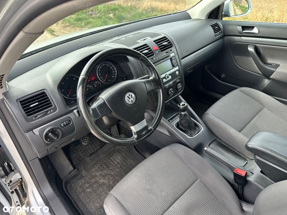 Volkswagen Golf 1.9 TDI Comfortline - 8