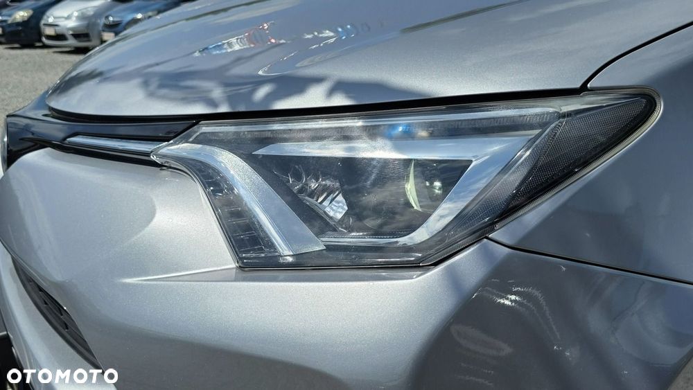 Toyota RAV4 - 33