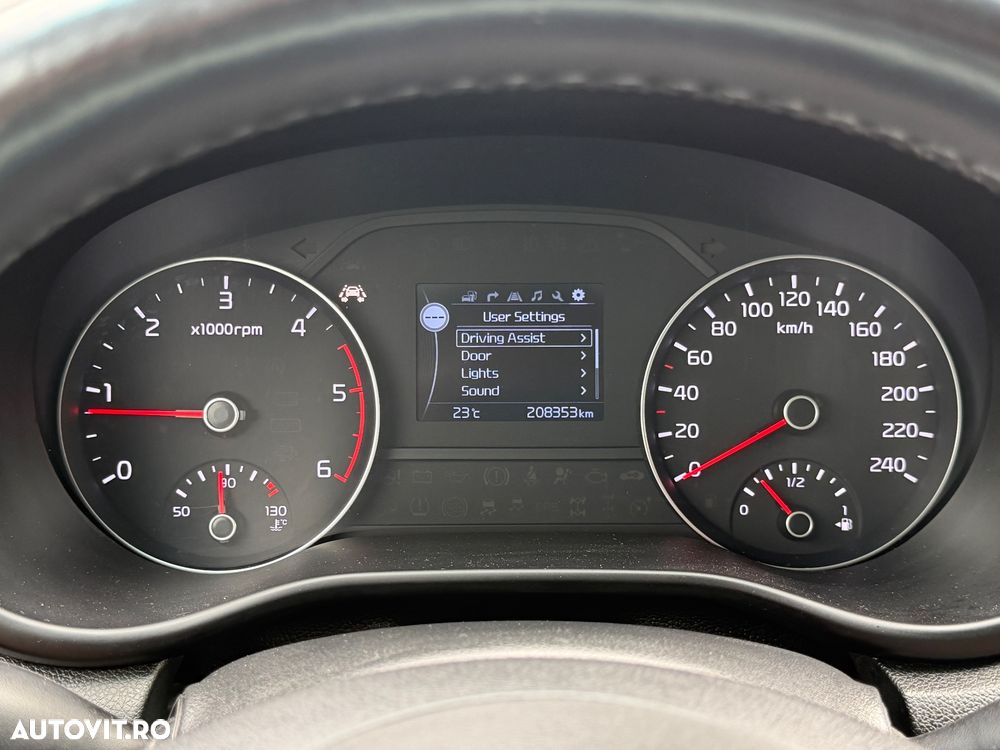 Kia Sportage - 16