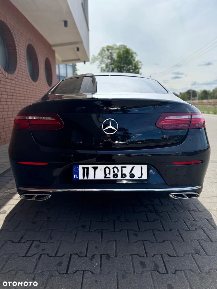 Mercedes-Benz Klasa E 200 9G-TRONIC - 9