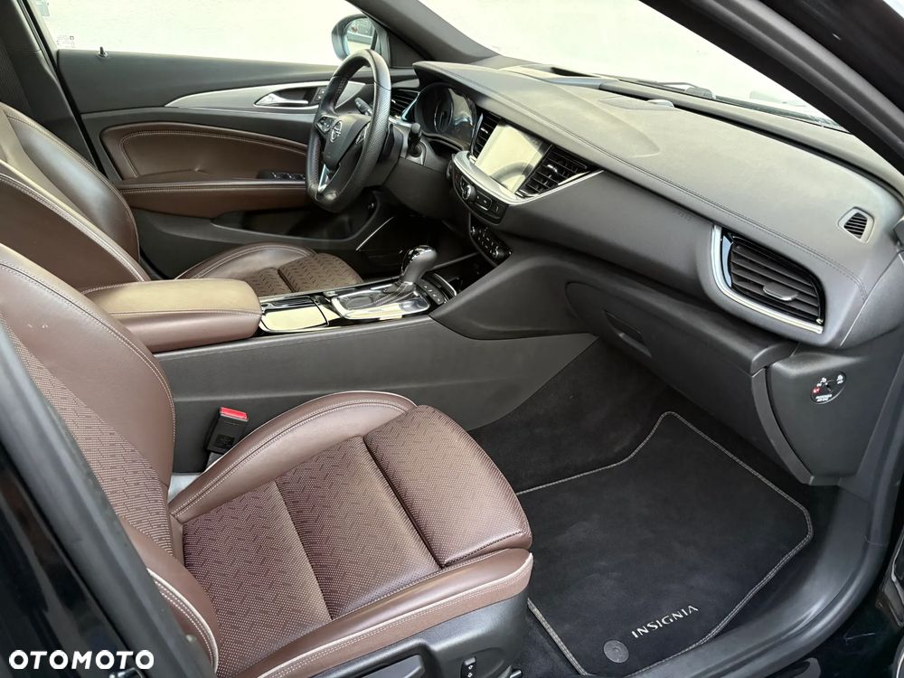 Opel Insignia 2.0 CDTI Exclusive S&S - 24