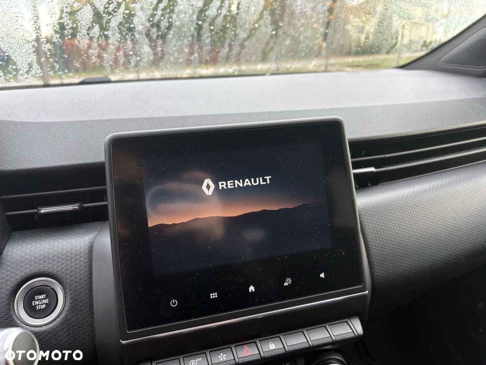 Renault Clio - 7