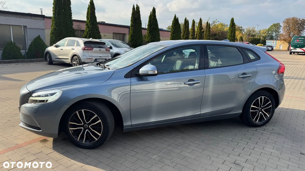 Volvo V40 T3 - 6