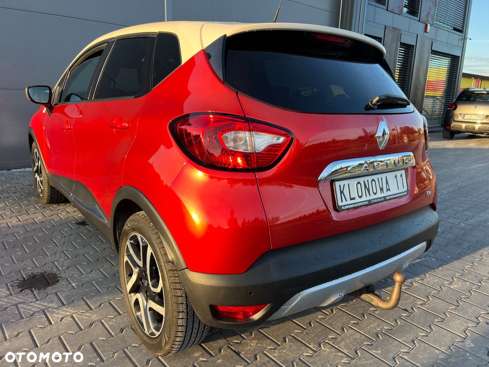 Renault Captur TCe 120 EDC Helly Hansen - 12