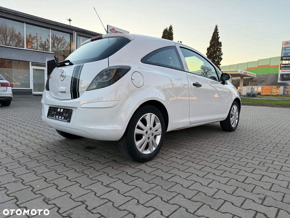 Opel Corsa - 2