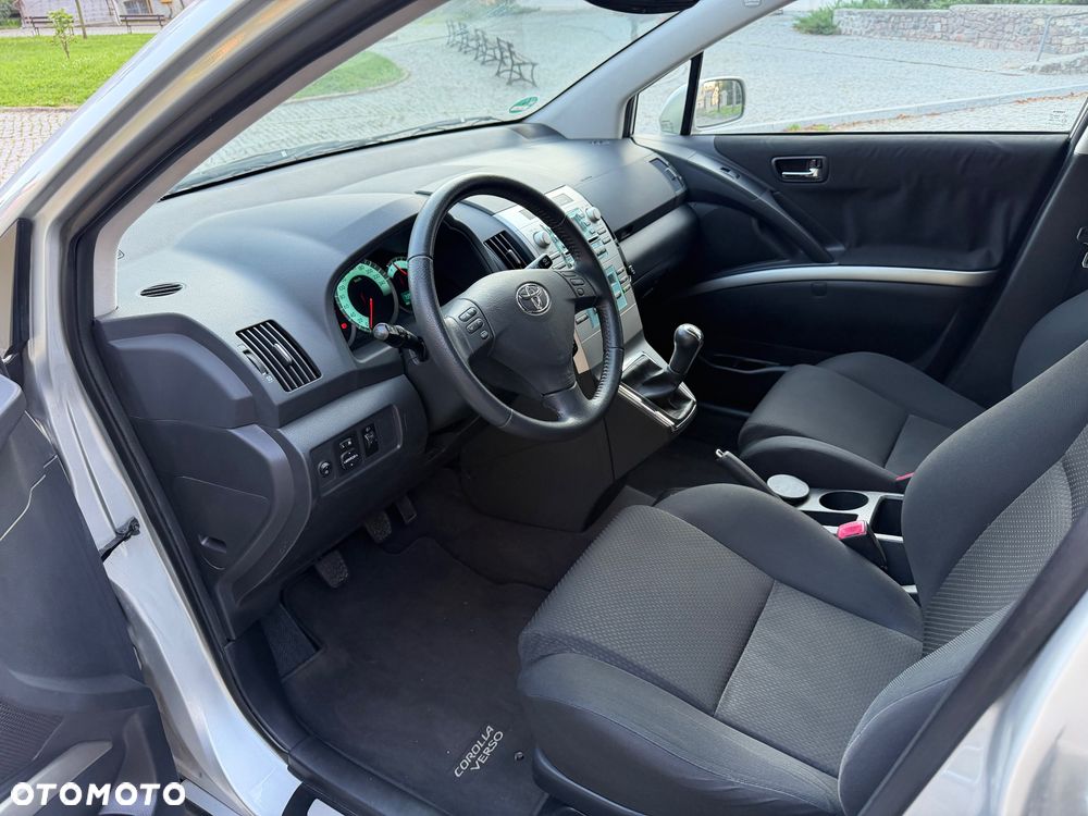 Toyota Corolla Verso 1.8 Sol 7os - 11