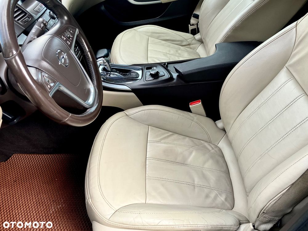 Opel Insignia 2.0 Turbo Cosmo - 16