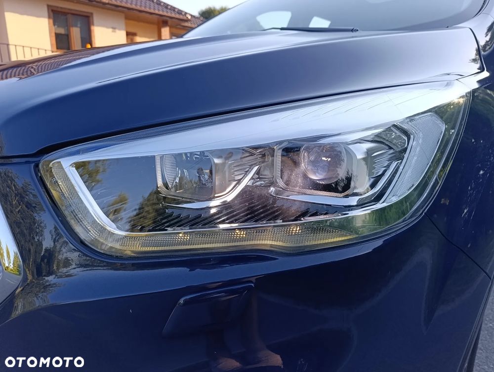 Ford Kuga 1.5 EcoBlue TITANIUM - 24