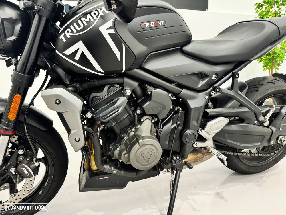 Triumph Trident - 5