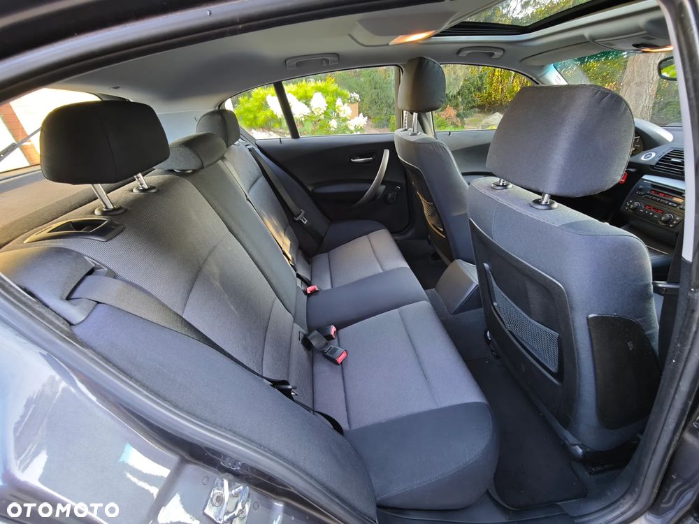 BMW Seria 1 118i - 37
