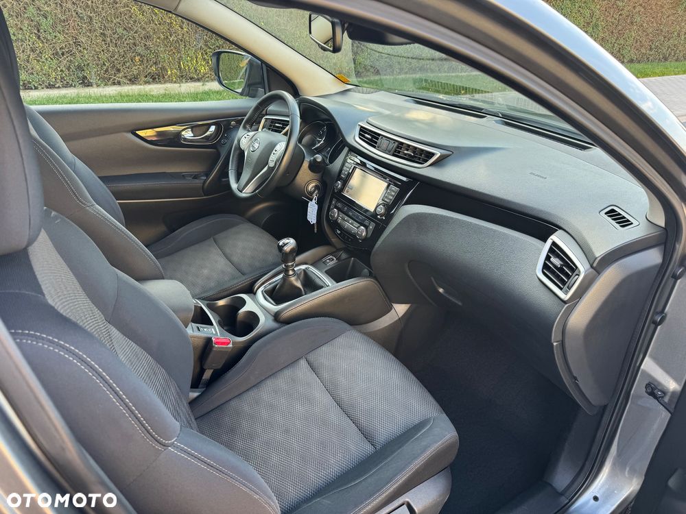 Nissan Qashqai - 11