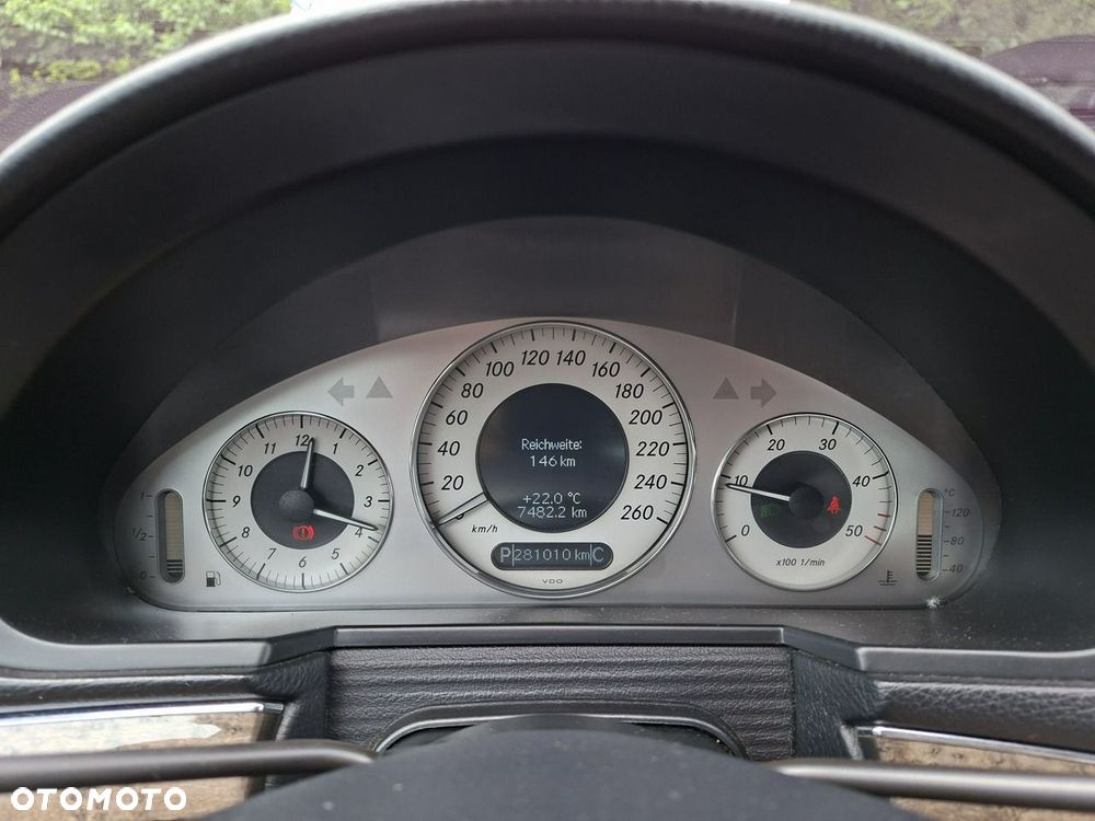 Mercedes-Benz Klasa E 220 CDI Automatik Avantgarde - 19