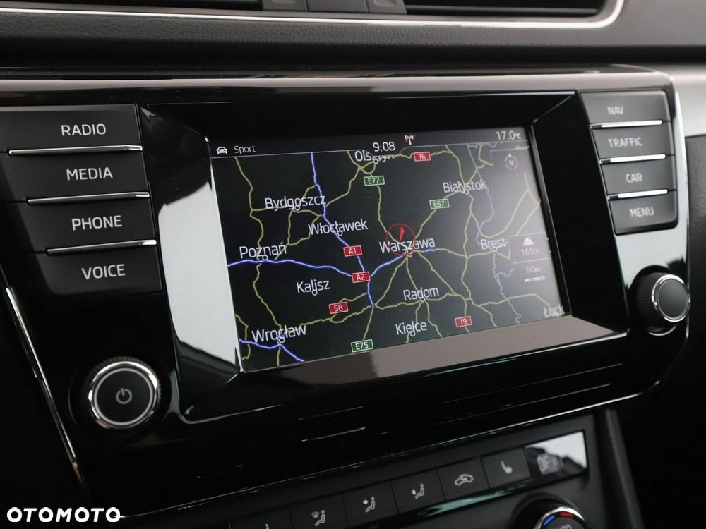 Skoda Superb 1.8 TSI DSG Style - 30